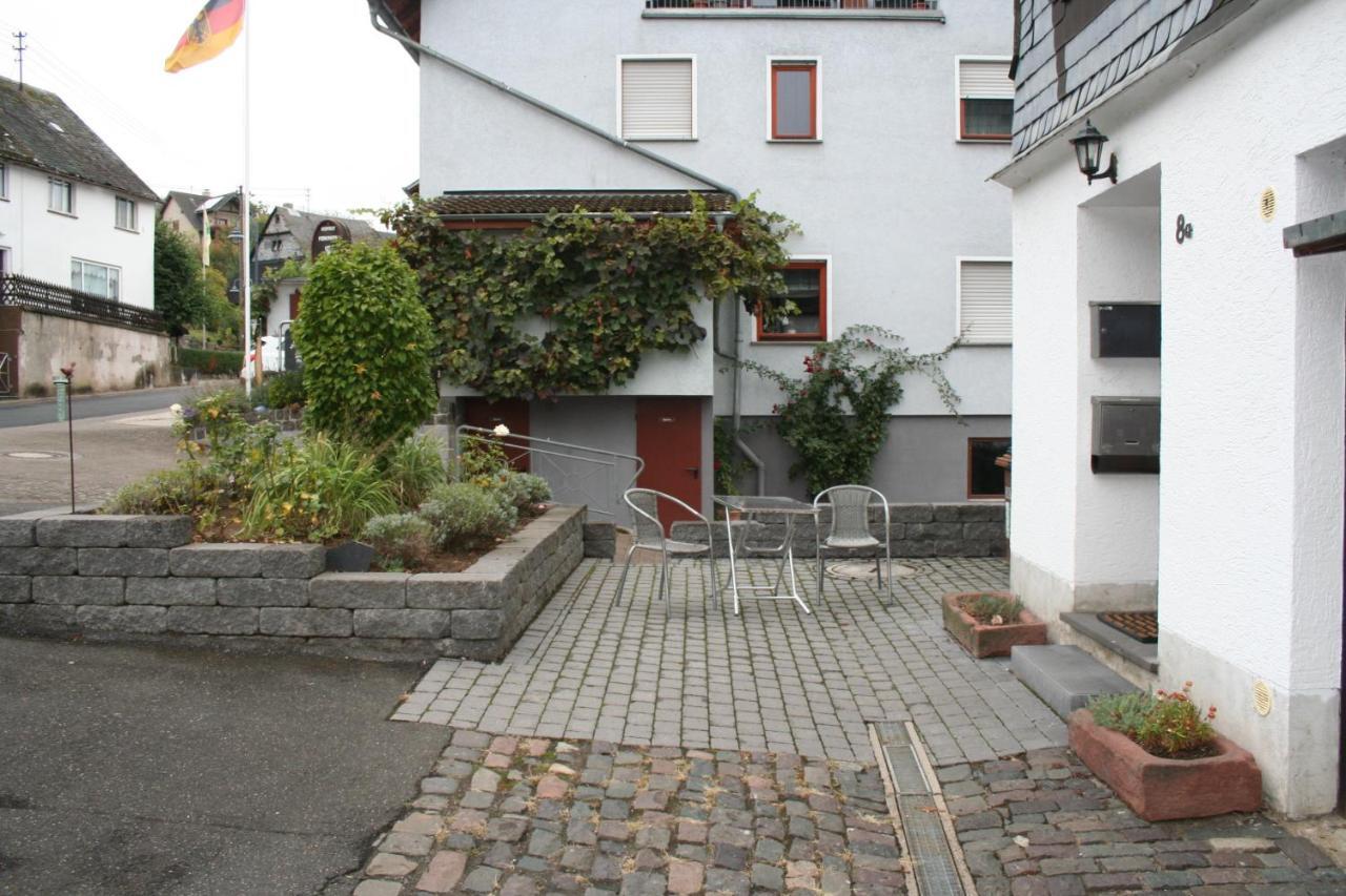 Romantische Ferienwohnung Rheingold 50 Qm Fuer 2 Bis 4 P Бахарах Экстерьер фото